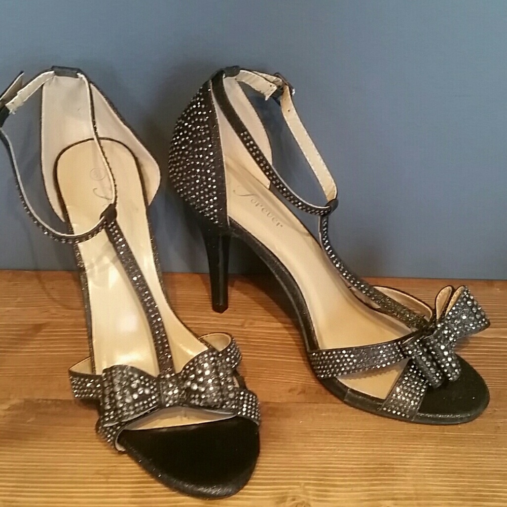 Beautiful Fashion Shiny Sandals